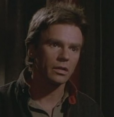 Angus MacGyver Trucs et Astuces - 1x14 Atome Crochu - MacGyver